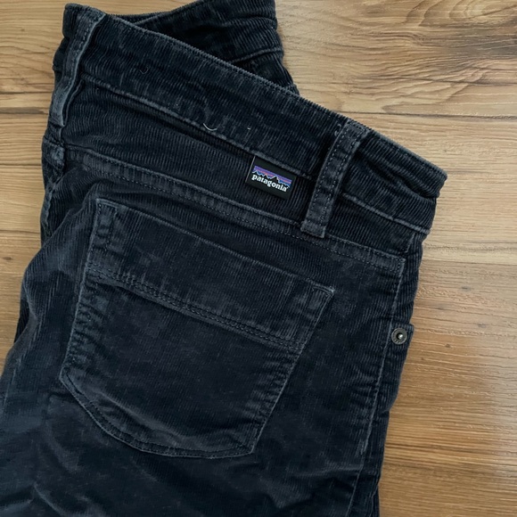 Patagonia Jeans - Picture 2 of 3